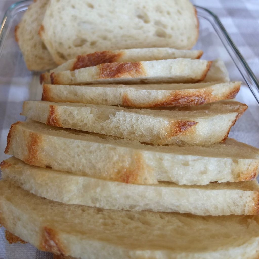 Apple Cinnamon Strata bread slices