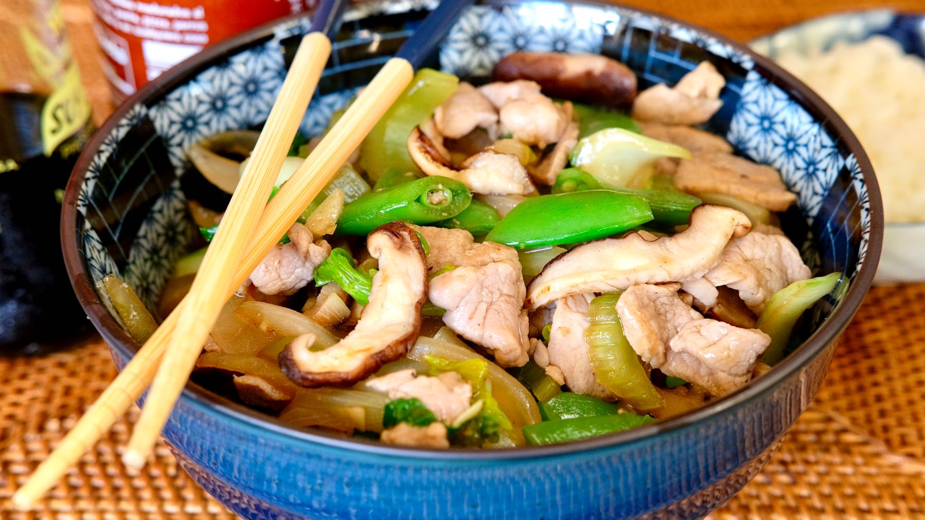 https://www.miascucina.com/wp-content/uploads/2018/06/Chicken-Chop-Suey-Banner1.jpg